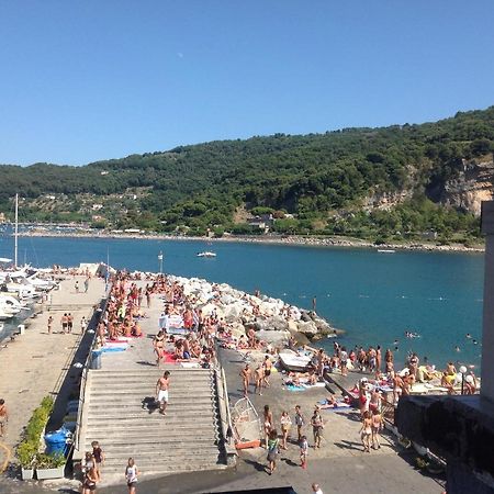 Affittacamere La Lanterna Porto Venere Extérieur photo