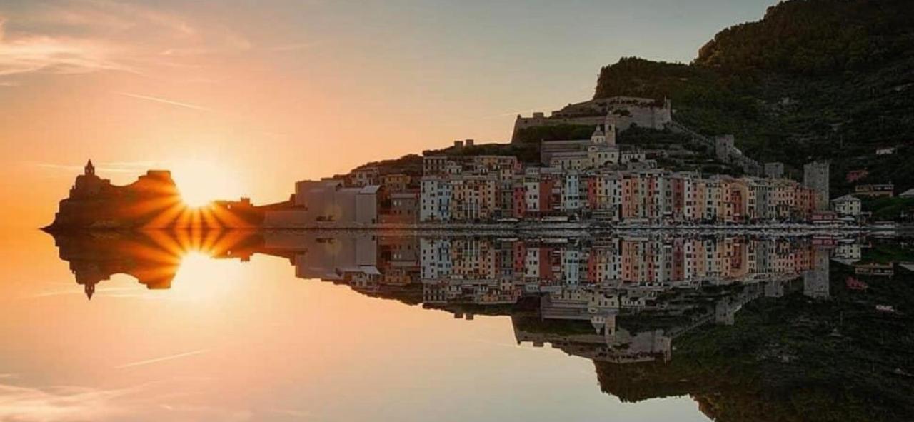 Affittacamere La Lanterna Porto Venere Extérieur photo
